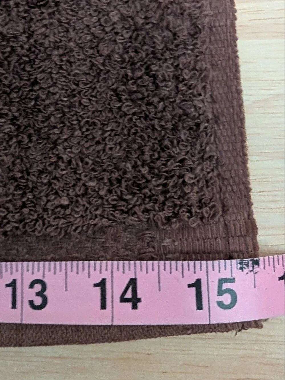 Avanti Brown Paisley Trim Bath Towels with Gold Accent